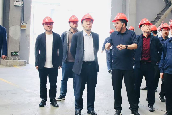 中陕核集团党委书记、董事长朱华平一行到中陕核新材...